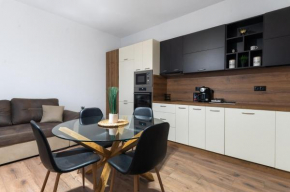 - La Luna - High-end 2BD Flat in the TOP centre
